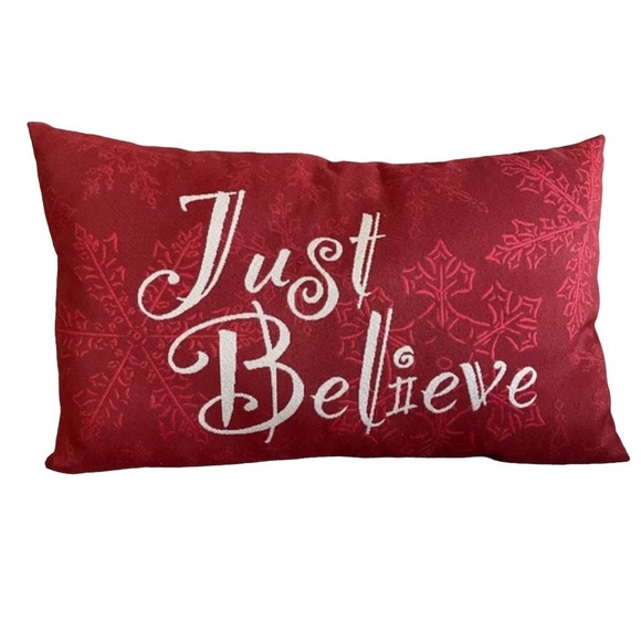 “Just Believe” Holiday Pillow -Red - Picture 1 of 5